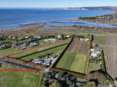 540 Lawn Road, Clive