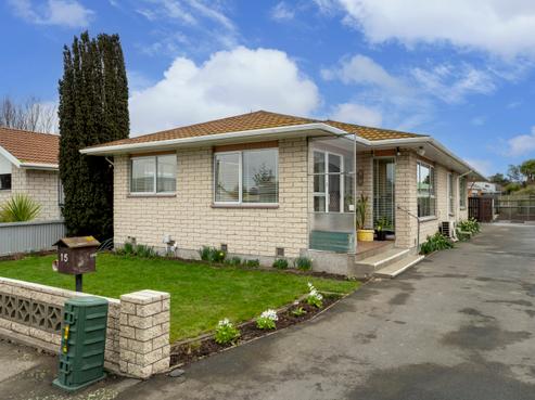 15 Torrens Road, Middleton