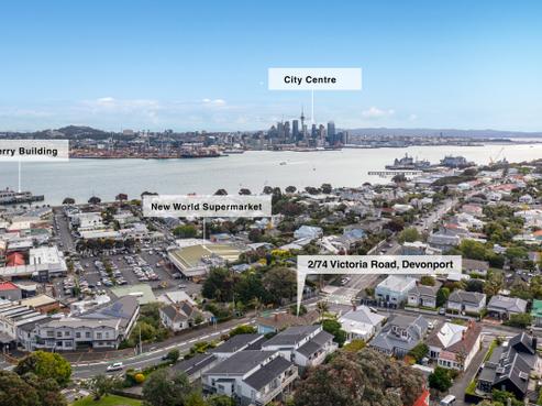 2/74 Victoria Road, Devonport