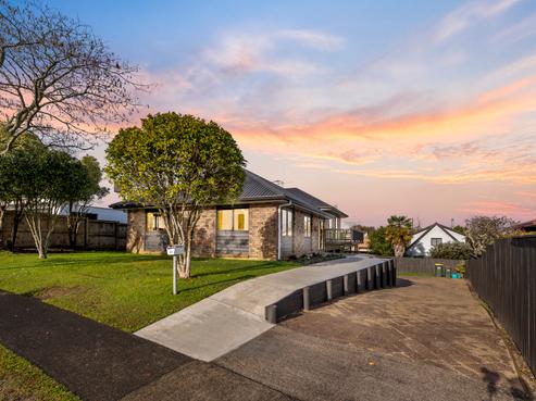 53 Lansdowne Crescent, Glenview