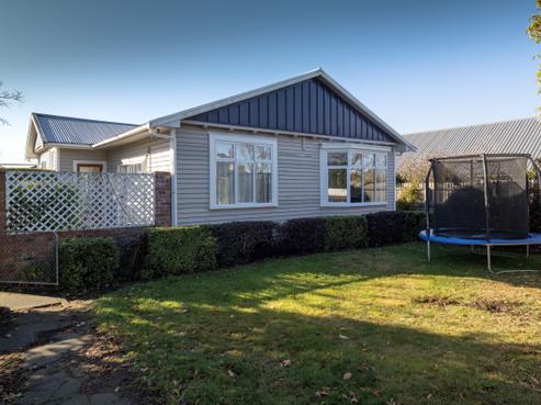 17 Cameron Street, Ashburton