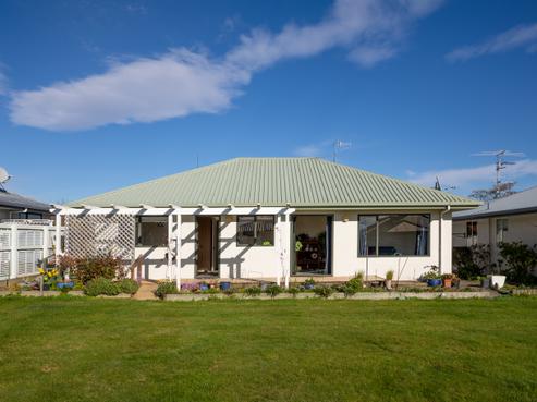 21 Hawthorn Way, Richmond
