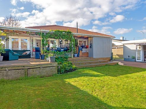 754 Childers Road, Elgin