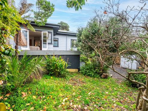 52 Forest Road, Raumati South