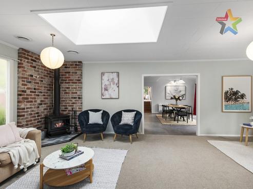 34 Jocelyn Crescent, Pinehaven