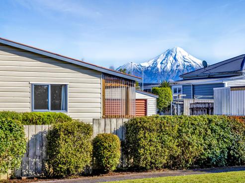 135A Portia Street, Stratford