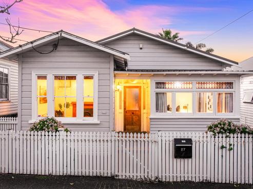 27 First Avenue, Kingsland