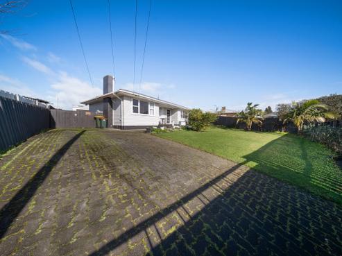 29 Capstick Road, Otara