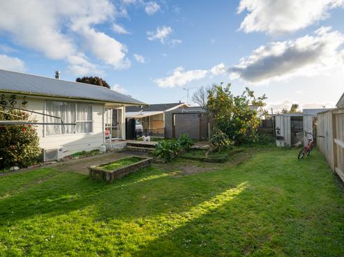 11A Creswell Place, Leamington
