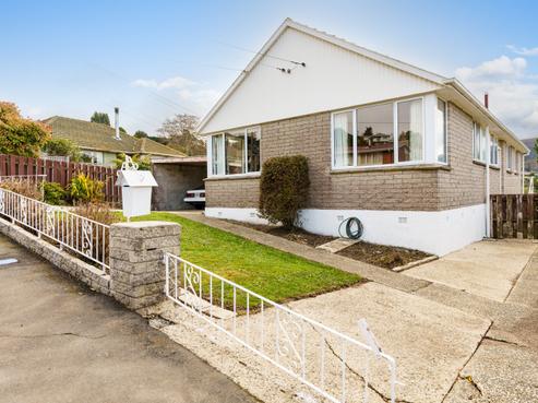 42 Turnbull Street, Brockville