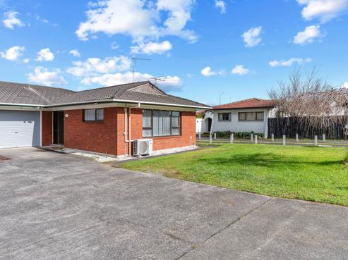 106B Beach Road, Pahurehure