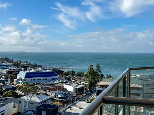 1307/9 Byron Avenue, Takapuna