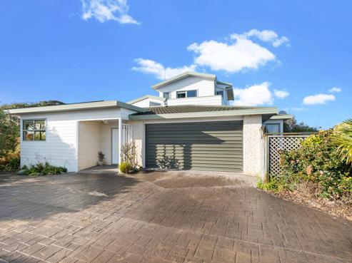 1415 Whangaparaoa Road, Army Bay