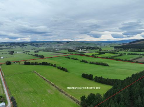 464 Back Road, Milton