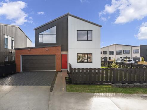 39 Te Aniwaniwa Terrace, Albany