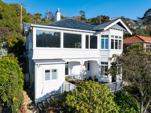 114 Cliffs Road, Saint Clair