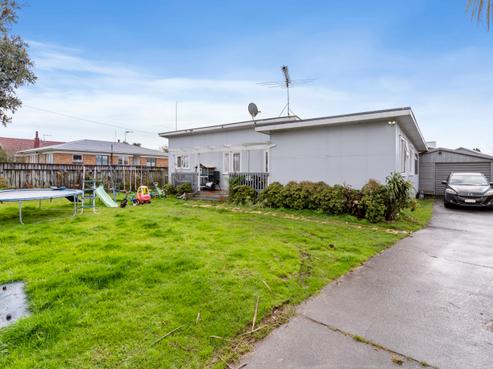 10 Freyberg Crescent, Pukekohe