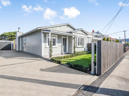 432 Jackson Street, Petone