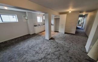 LIVE / WORK - $450 + GST PER WEEK
