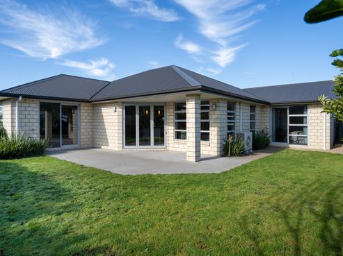 28 Pengover Avenue, Leamington