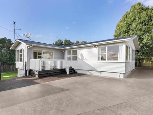 32 Bodi Place, Te Atatu South