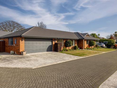 1/156 Blighs Road, Strowan