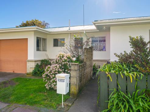 1/203 Gloucester Street, Taradale