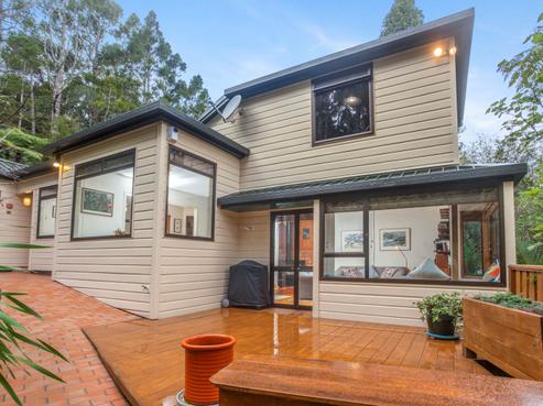 114 Otitori Bay Road, Titirangi