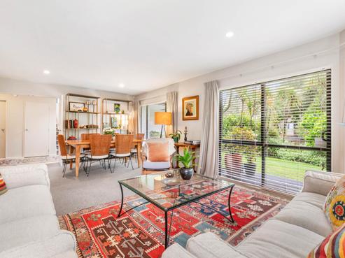 15A Langana Avenue, Browns Bay
