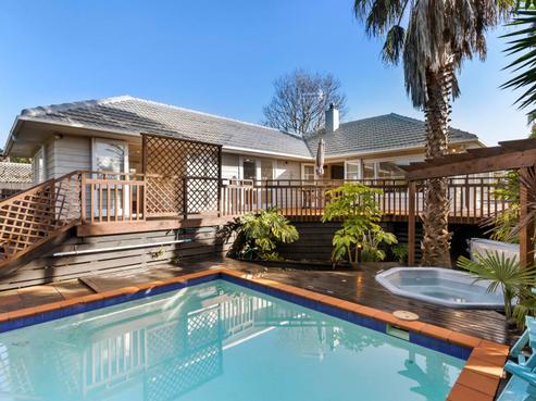50 Killarney Avenue, Torbay