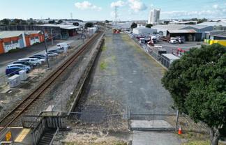 2,666M² INDUSTRIAL YARD  LONG-TERM LEASE
