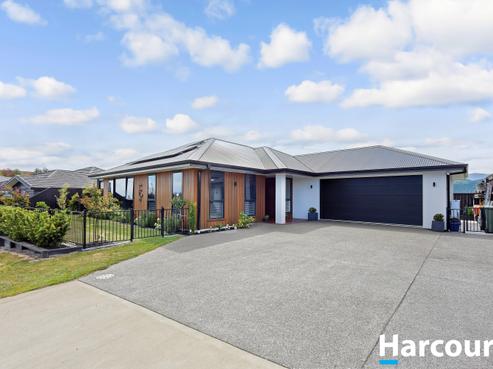43 Katania Heights, Brightwater