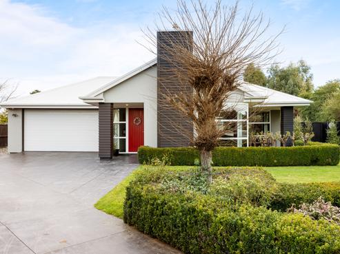 8 Nautilus Place, Spencerville