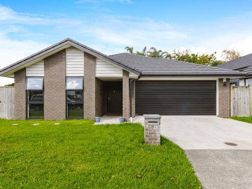2 Waituarua Drive, Manurewa