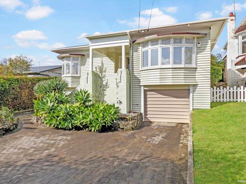 16 Aliford Avenue, One Tree Hill