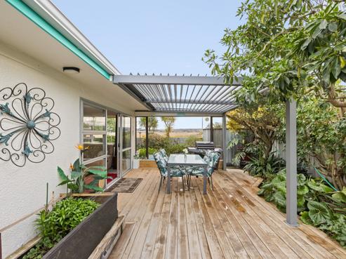 67A The Esplanade, Westshore