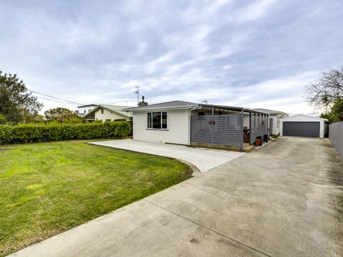 64 Middle Road, Havelock North