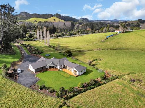 74 Harris Road, Glenbervie
