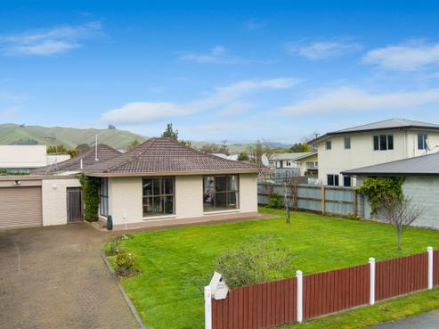4 Brooklyn Drive, Redwoodtown