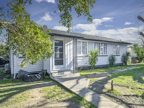 800 Kiwi Street, Camberley