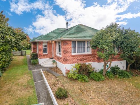 29 Hill View Crescent, Highfield