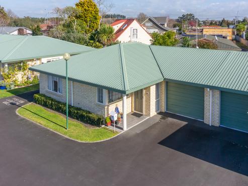 7/113 Cobham Drive, Hamilton East