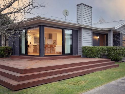 15 Samuel Place, Queenwood