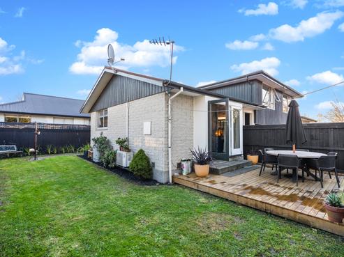 2/176 Riverlaw Terrace, Saint Martins
