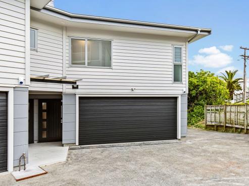 4C Huka Road, Birkenhead