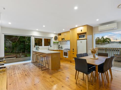 4 Packham Place, Beach Haven