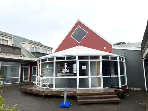 7 Seaview Road, Paraparaumu Beach