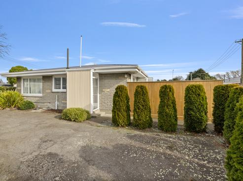 4/9 Curletts Road, Sockburn