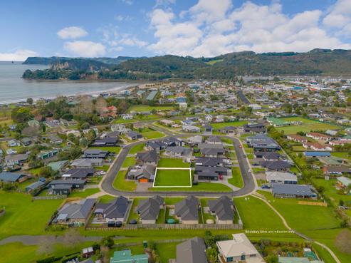 18 Palm Drive, Whitianga