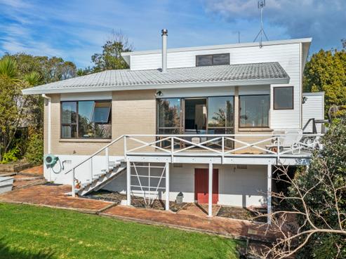 2/49 Carlisle Road, Torbay